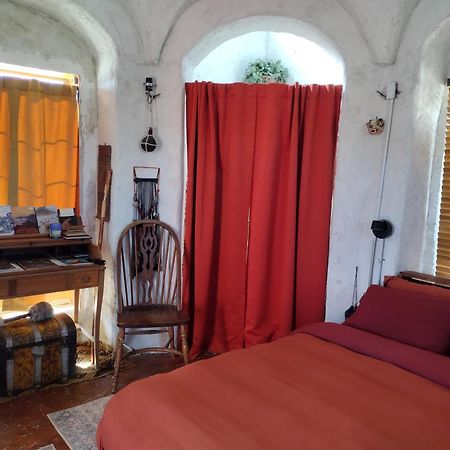 La Loma Del Chivo Llc- Na Bolom Hotel Marathon Room photo